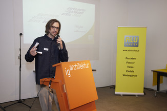 Bild 16 / 156