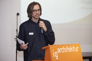 Bild 15 / 156