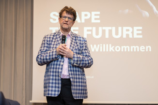 Bild 703 / 819