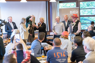 Bild 135 / 178