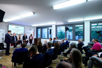 Bild 52 / 87