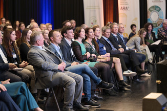 Bild 4 / 130