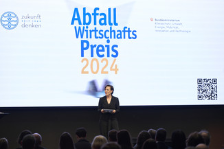 Bild 9 / 130