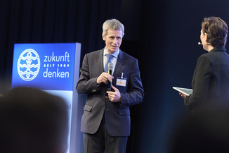 Bild 15 / 130