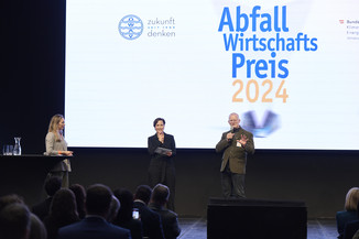 Bild 24 / 130
