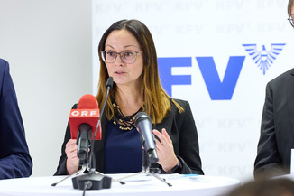 Bild 13 / 45