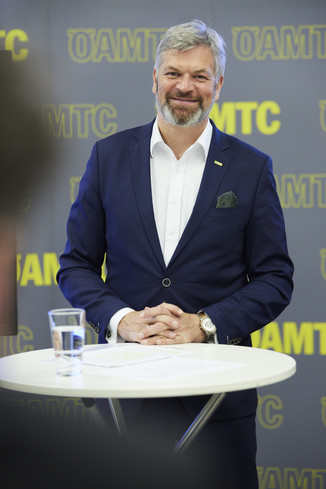 Bild 9 / 31