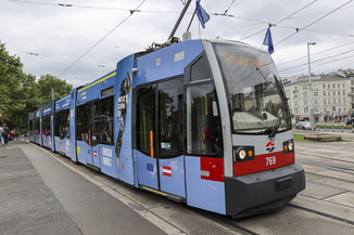 Bild 9 / 24