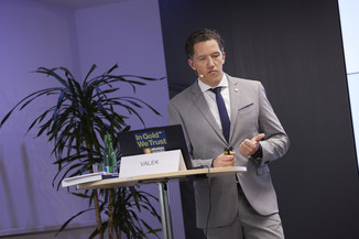 Bild 115 / 122