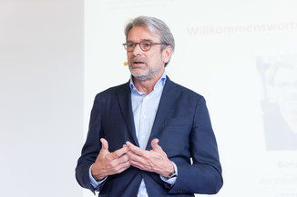 Bild 8 / 36