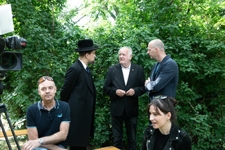 Bild 5 / 60