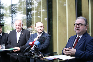 Bild 14 / 60