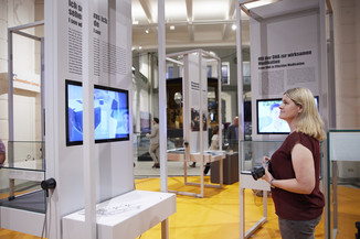 Bild 13 / 168