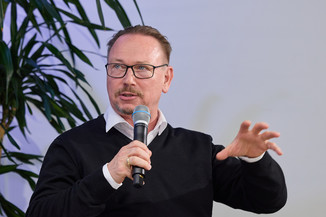 Bild 11 / 26