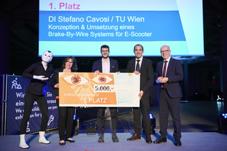 Bild 152 / 175