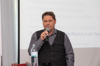 Bild 50 / 138