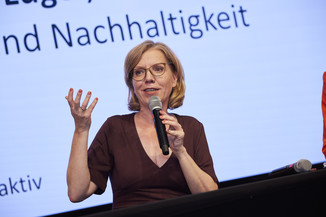 Bild 96 / 219
