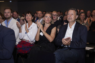 Bild 128 / 219