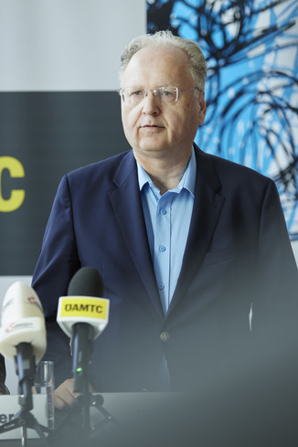 Bild 10 / 39