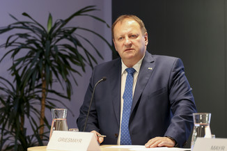 Bild 12 / 26