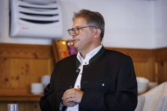 Bild 8 / 48