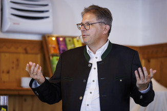 Bild 10 / 48