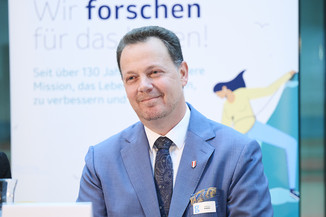 Bild 15 / 35