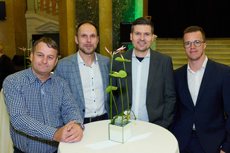Bild 8 / 130