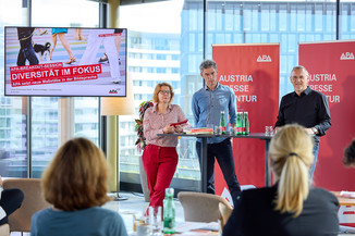 Bild 13 / 44