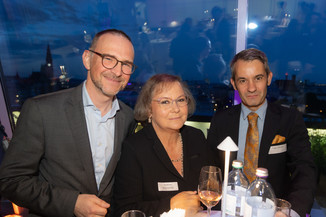 Bild 12 / 24