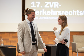 Bild 50 / 232