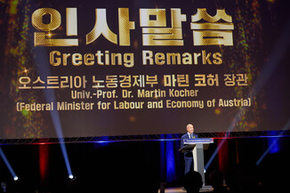 Bild 137 / 320