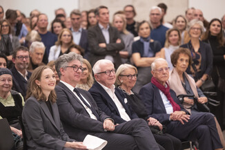 Bild 9 / 77
