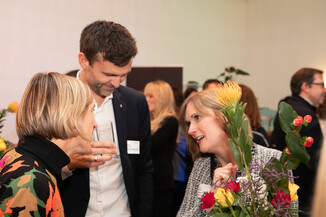 Bild 7 / 183