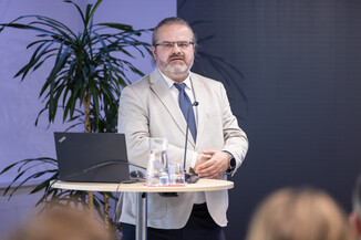 Bild 60 / 242