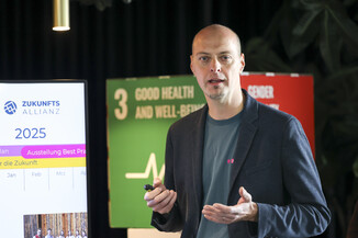 Bild 9 / 24