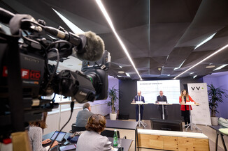 Bild 9 / 26