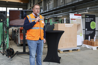 Bild 9 / 120
