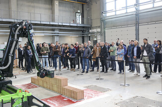 Bild 20 / 120