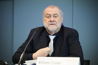 Bild 2 / 17