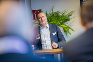 Bild 58 / 111