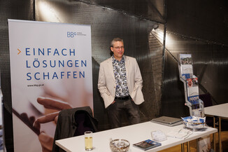 Bild 8 / 100