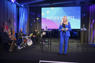 Bild 7 / 154