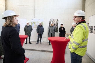Bild 18 / 45