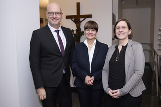 Bild 3 / 102