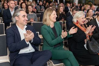 Bild 5 / 247