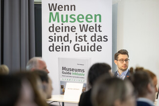 Bild 10 / 164