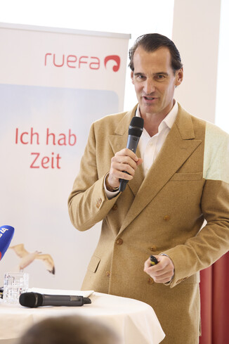 Bild 11 / 54