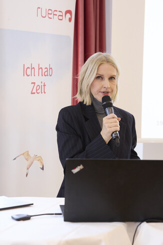 Bild 27 / 54