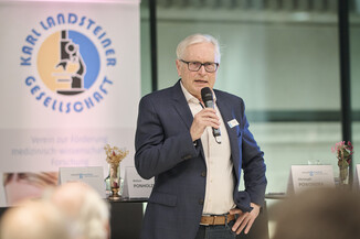 Bild 8 / 48